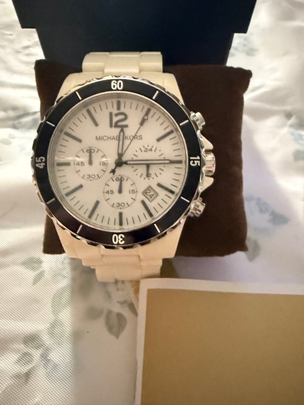 Michael Kors MK8127 Women's Chronograph Watch White Dial Black Bezel NEW in Box